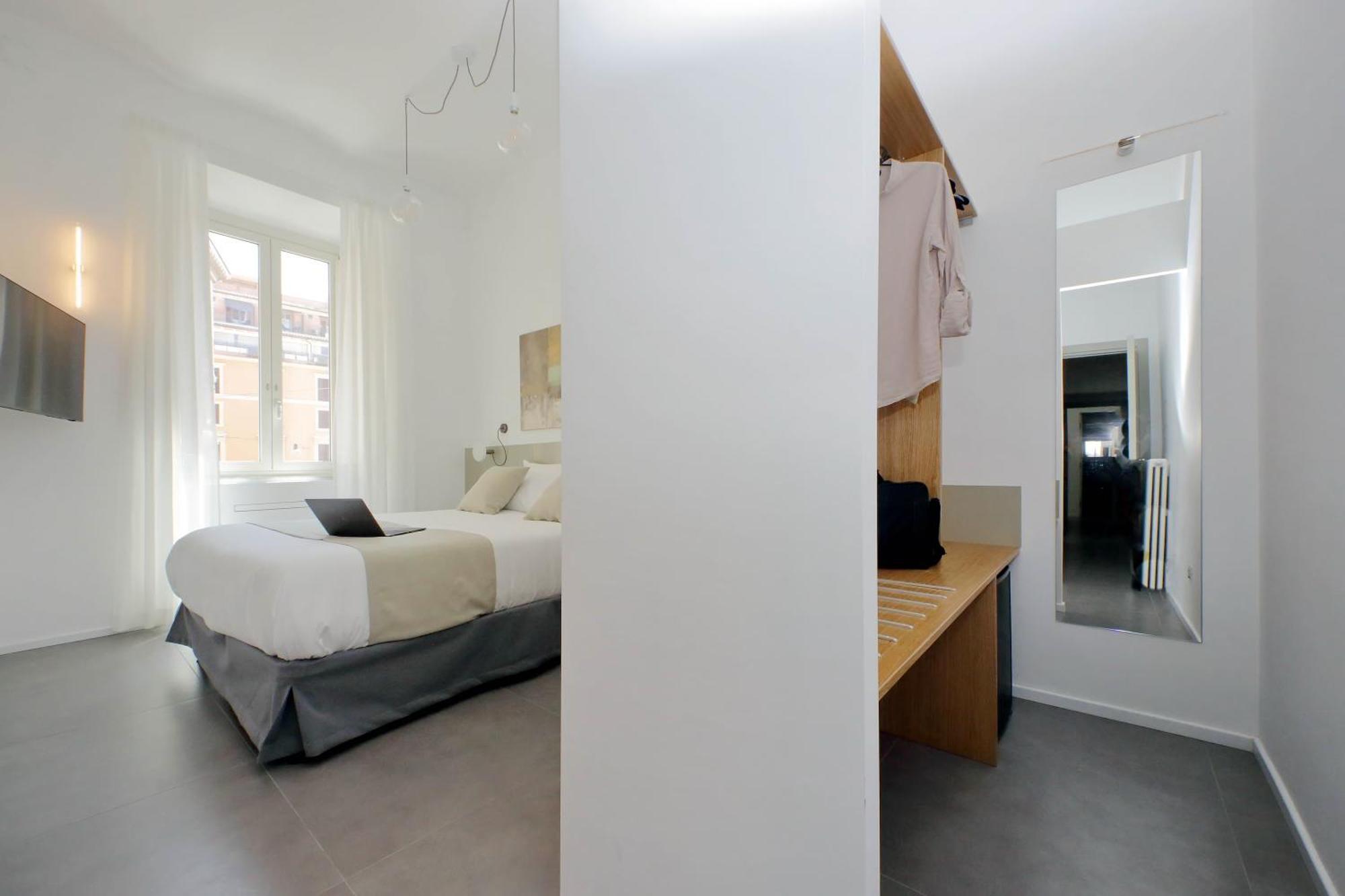 Ych-Montebello - Rooms Řím Exteriér fotografie